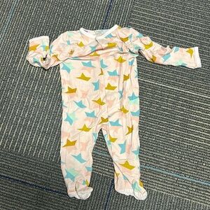 Magnetic me 0-3 months